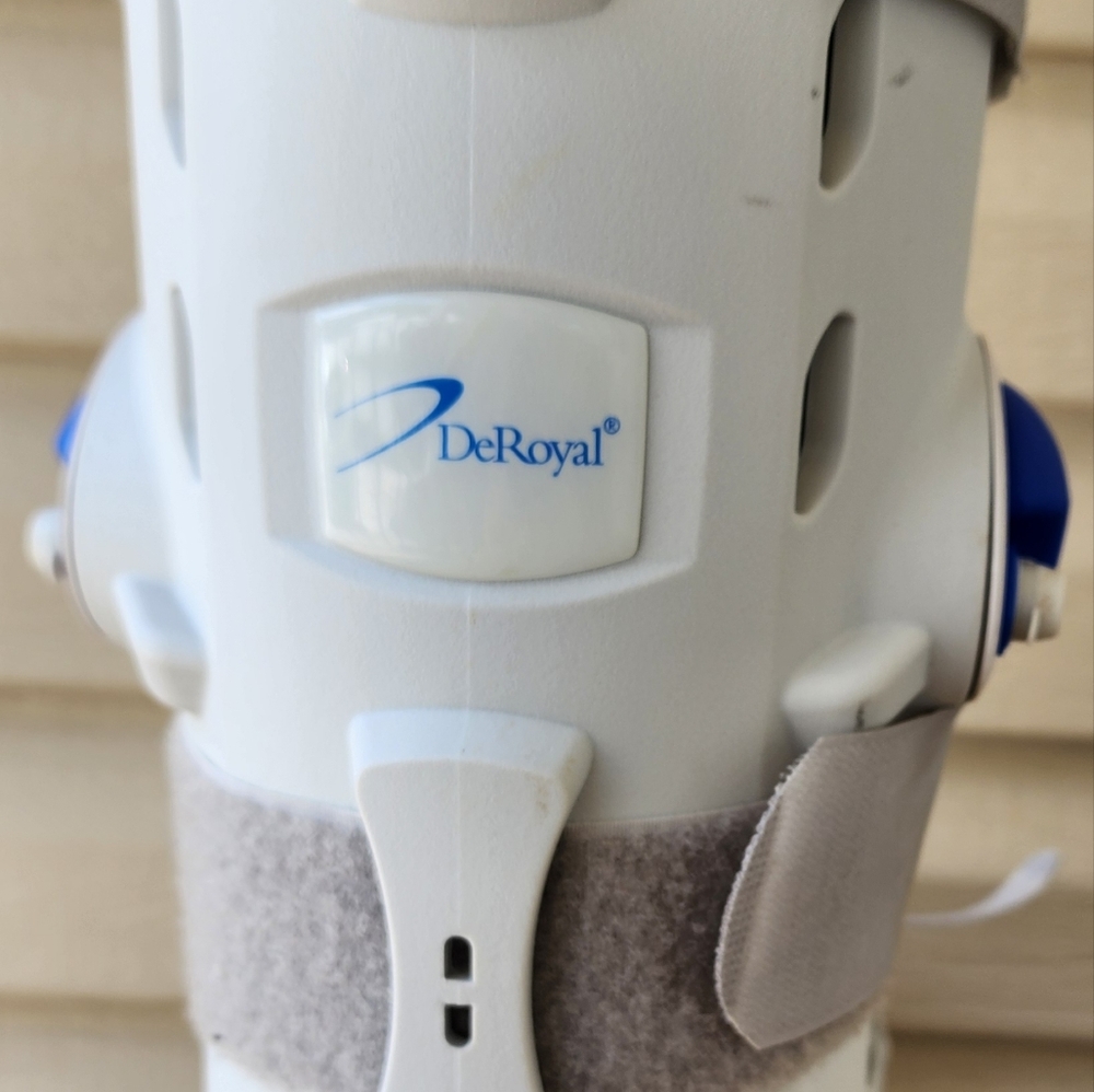 Deroyal Air Pump Ankle Medical Boot Walking View 6